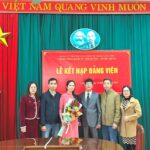Chi bộ Khoa Kinh tế-Bồi dưỡng-Nghệ thuật tổ chức Lễ kết nạp đảng viên
