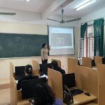 Trung tâm Ngoại ngữ – Tin học tổ chức sinh hoạt chuyên môn hưởng ứng thi đua lập thành tích chào mừng các ngày lễ lớn (Đợt 1) năm học 2023-2024