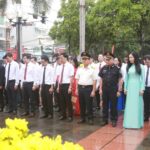 Đảng viên Đảng bộ Trường Cao đẳng Sư phạm Lạng Sơn vinh dự được biểu dương điển hình tiên tiến nhân dịp kỷ niệm 135 năm Ngày sinh Chủ tịch Hồ Chí Minh