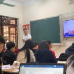 Giảng viên, giáo viên trường Cao đẳng Lạng Sơn tham dự Hội nghị sinh hoạt chuyên môn lần thứ nhất, bồi dưỡng thực hiện chương trình GDTX cấp THPT năm học 2025-2026