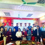 Khoa Khoa học Cơ bản tổ chức sinh hoạt chuyên môn “Vai trò người thầy trong kỷ nguyên số – Bản lĩnh và sáng tạo trong giáo dục toàn diện”