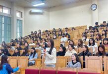 Tăng cường kết nối doanh nghiệp: Công ty Cổ phần Phát triển Giáo dục Quốc tế Việt Phát Lạng Sơn tư vấn việc làm cho sinh viên ngành Tiếng Trung Quốc Trường Cao đẳng Lạng Sơn